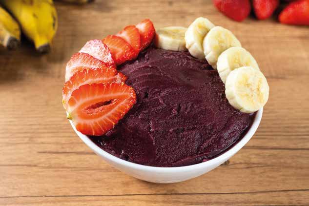 Tigela de açaí Vai Bem com morango e banana